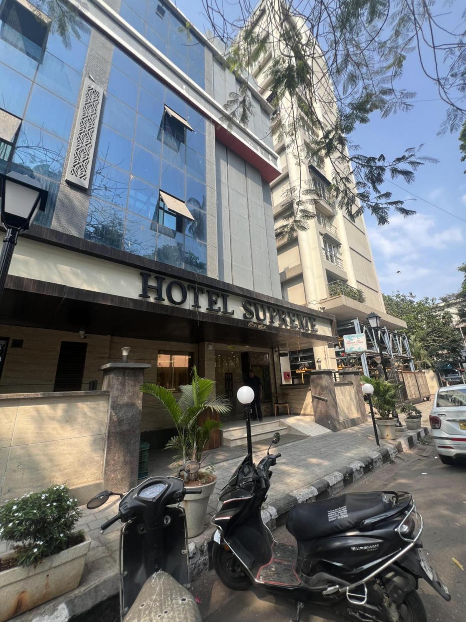 Hotel Supreme - Cuffe Parade Mumbai Exteriör bild